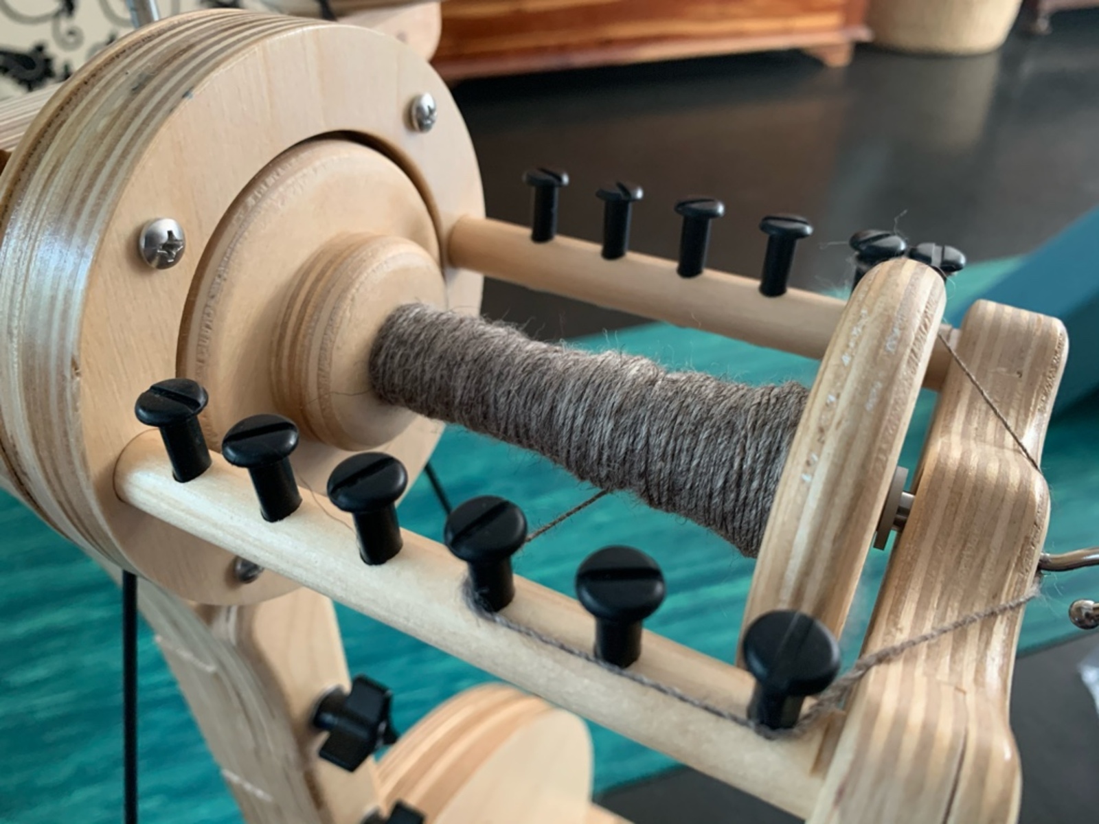 Spinning a BFL single on my Pollywog